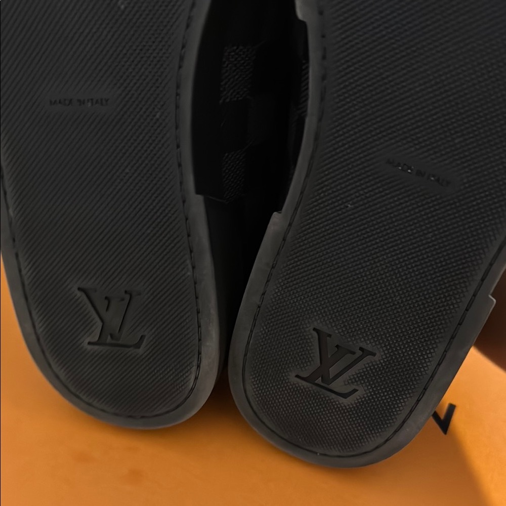 LOUIS VUITTON MASH UP MENS SNEAKERS - Picture 6 of 7
